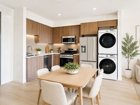 2nd image of 326 Robinson St #504
