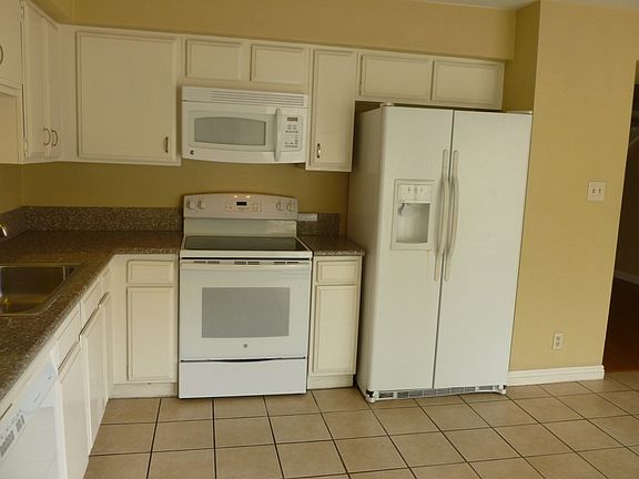 2nd image of 676 Rolling Green Dr