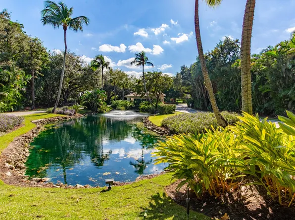 11311 Pond View Dr, Wellington, FL