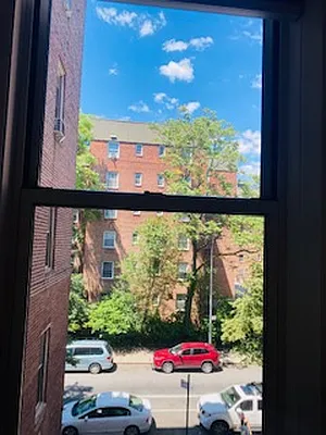 Rented by Axxess Realty Group | media 9