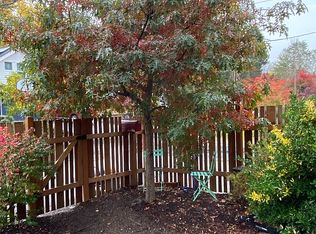 3620 SW Carson St, Portland, OR 97219