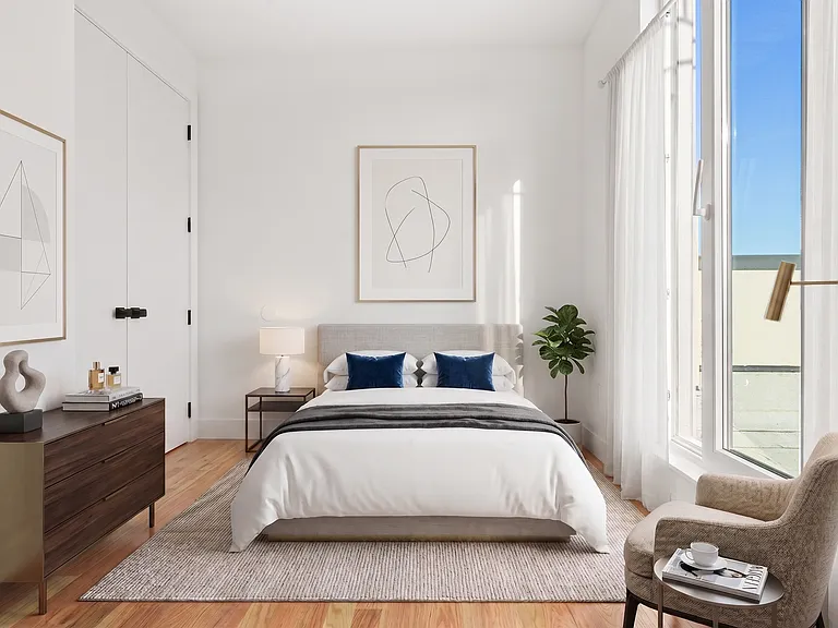 271 E 28th St #3D — Photo 2