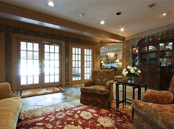 3rd image of 3737 W End Ave APT 203