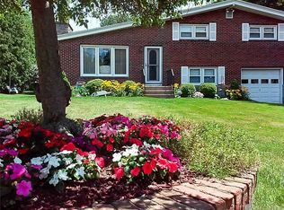 348 Baileyville Rd, Middlefield, CT 06455