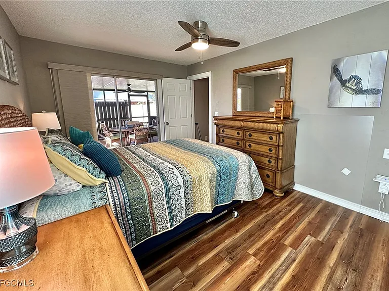 15427 Crystal Lake Dr — Photo 17
