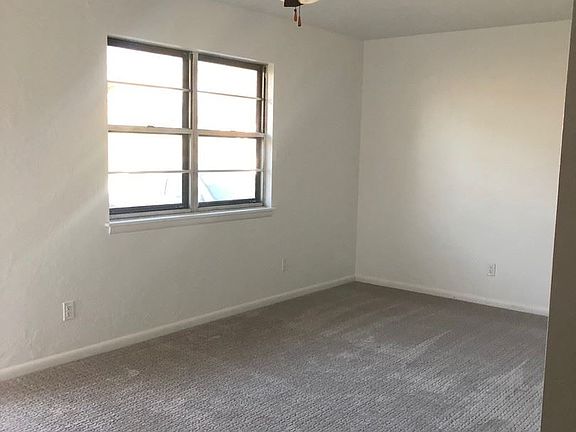3rd image of 508 E Polk Ave