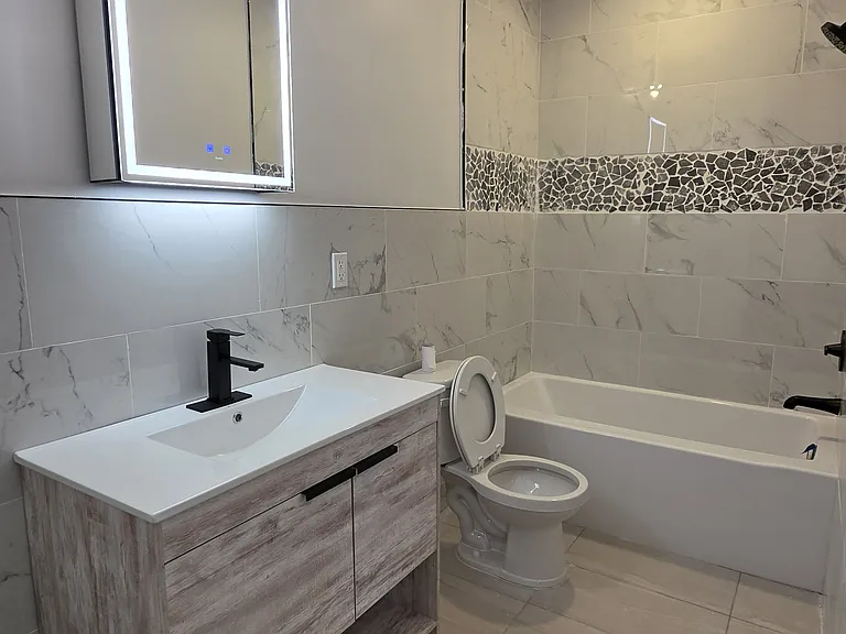 11 Grandview Ave — Photo 8