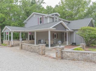 1688 Mount Gilead Rd, Boonville, IN 47601