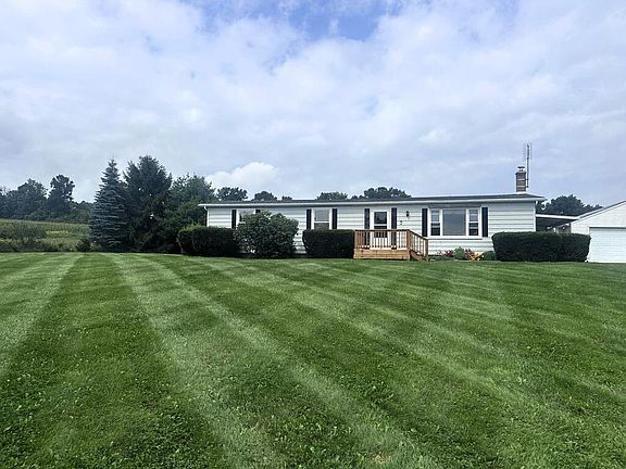 4th image of 221 Steam Mill Hollow Rd