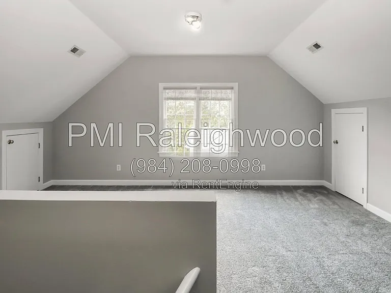 301 Perry Creek Dr — Photo 30