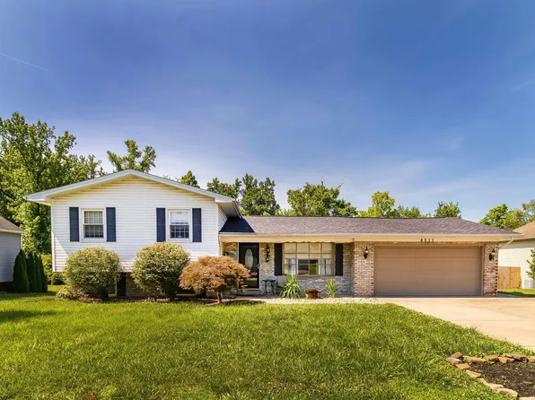 8311 Sycamore Dr, Newburgh, IN 47630