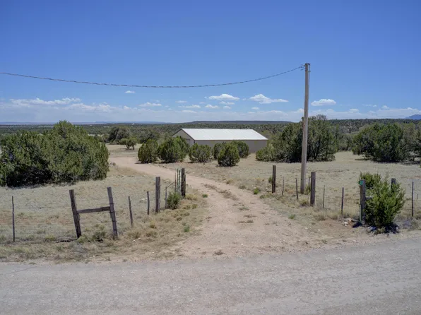 22 La Miga Canyon Rd, Estancia, NM 87016