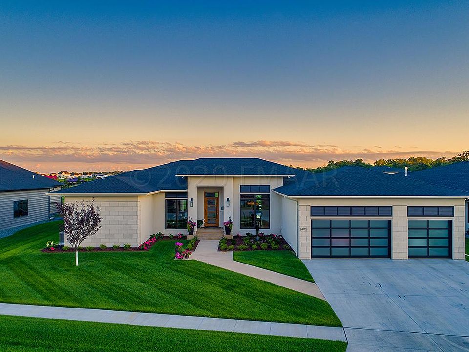2493 Rivers Bend Dr E, West Fargo, ND 58078 Zillow