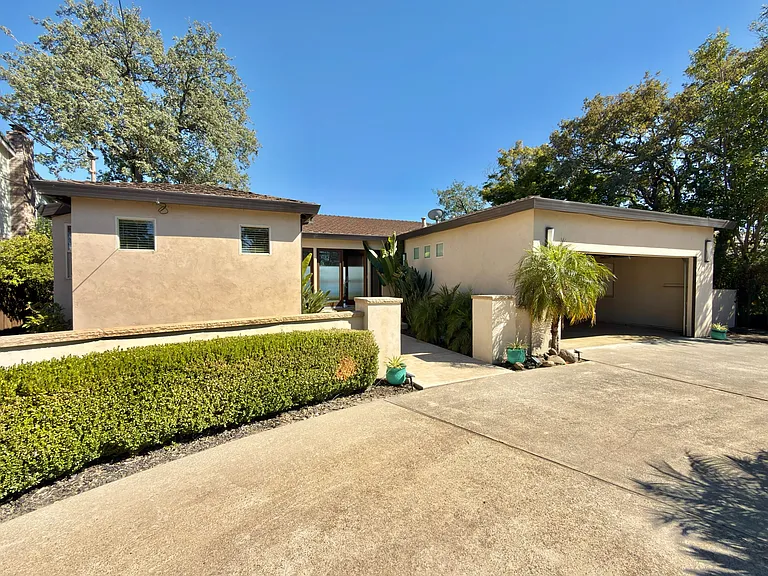 7800 Sierra Dr — Photo 38