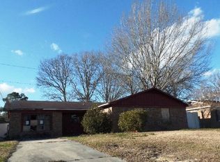 26 Raritan Rd, Goose Creek, SC 29445