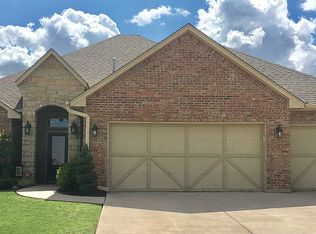 915 SW 78th St, Lawton, OK 73505