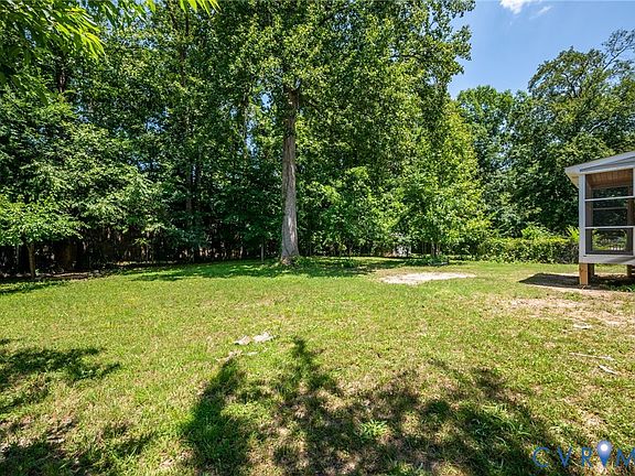 5th image of 4005 Robert E Lee Dr