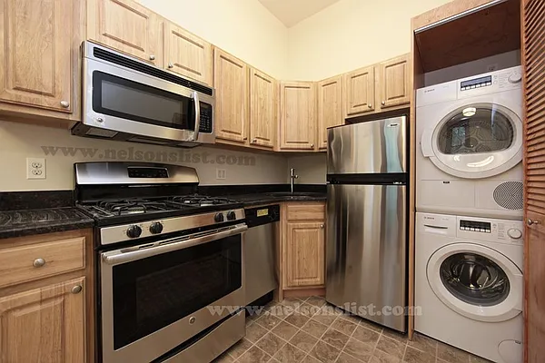 Rented by Nelson Aybar, LREB | media 8
