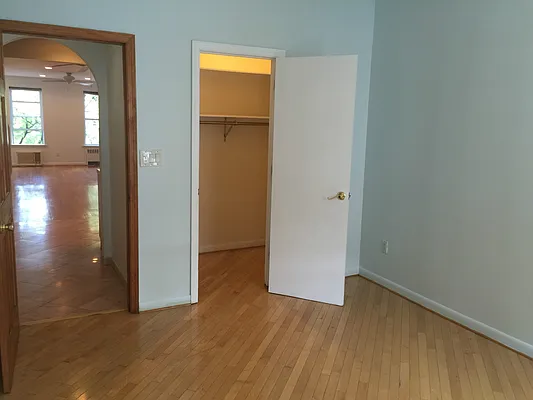Rented by Keller Williams NYC | media 20