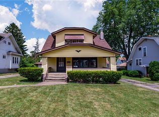55 Sandhurst Dr, Dayton, OH