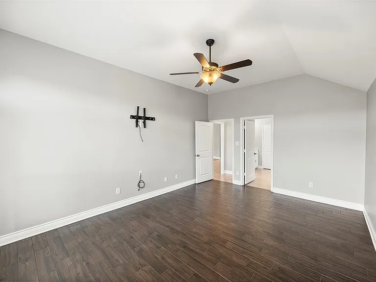 31815 Forest Oak Ln — Photo 13