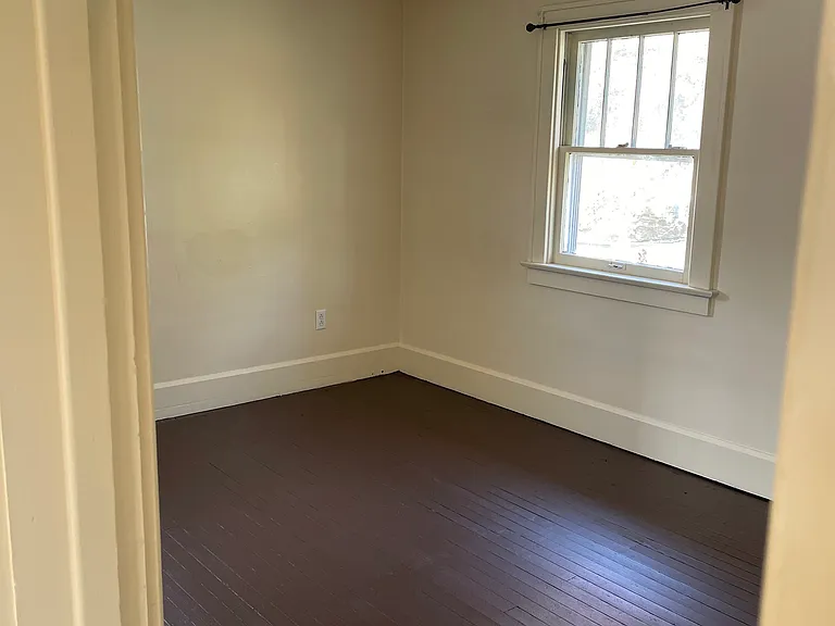211 E Sheridan Ave — Photo 16
