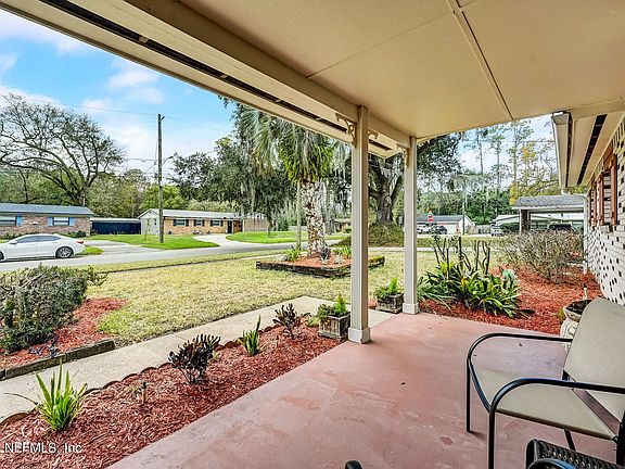 3rd image of 4615 SILVER RIDGE Drive