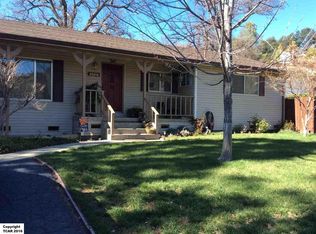 20646 W Willow Springs Dr, Soulsbyville, CA 95372