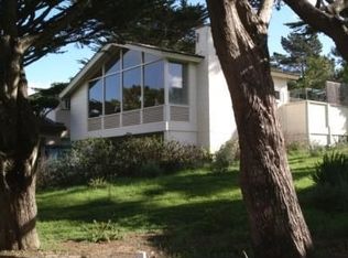 2384 Bay View Ave, Carmel, CA 93923