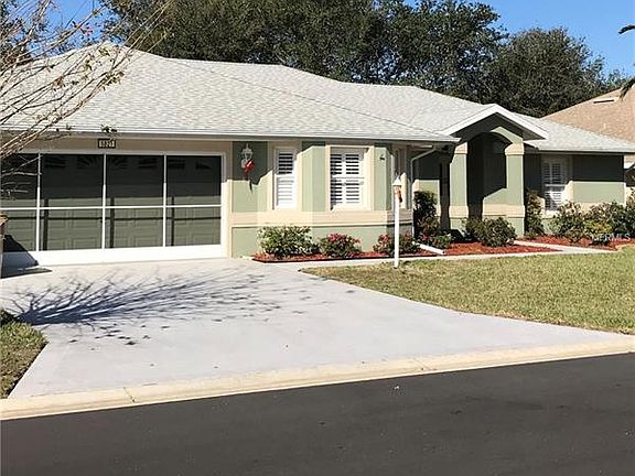 3rd image of 5821 Princess Caroline Pl