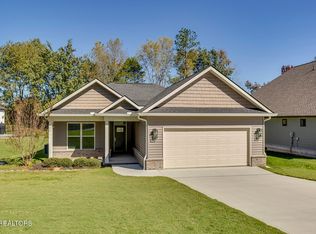 211 Ogana Ln, Tellico Plns, TN 37774