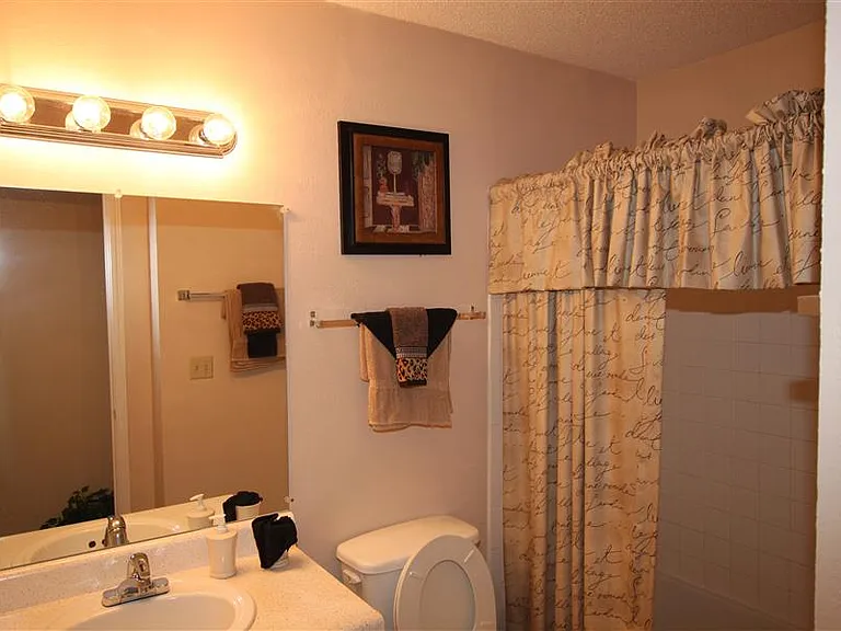 The Ethans Apartments — Photo 49