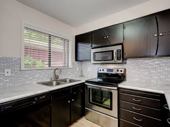 3036 S Betsy Ross Ln, Boise, ID 83706