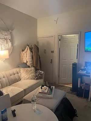 Rented by K & O Realty Associates Inc. | media 3