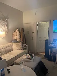 Rented by K & O Realty Associates Inc.