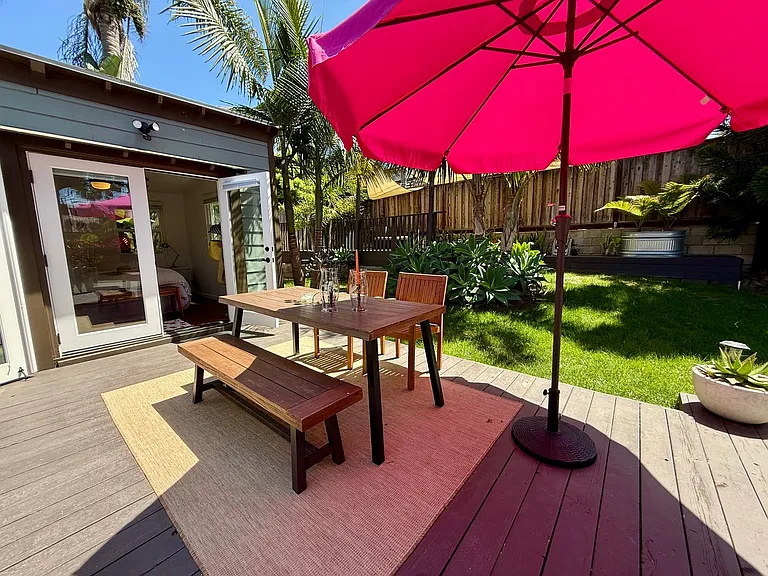 4415 Voltaire St — Photo 4