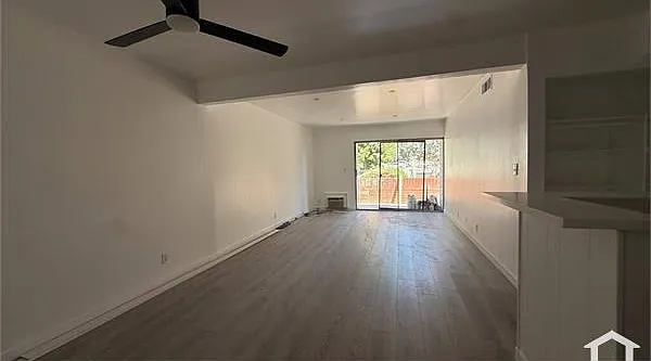 2 bed, $2,900 — Photo 4