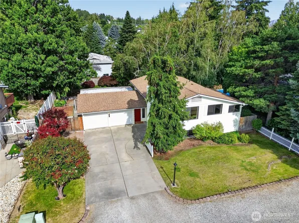 909 N James Avenue, East Wenatchee, WA 98802