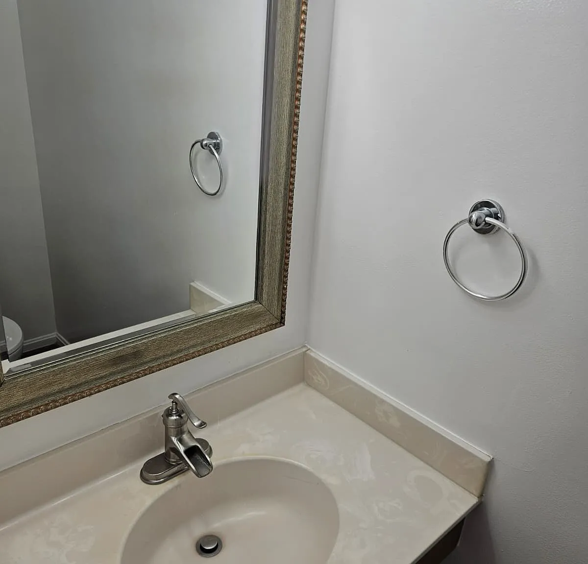 4 bed, 3.5 bath, 1320 sqft, $3,150 — Photo 1