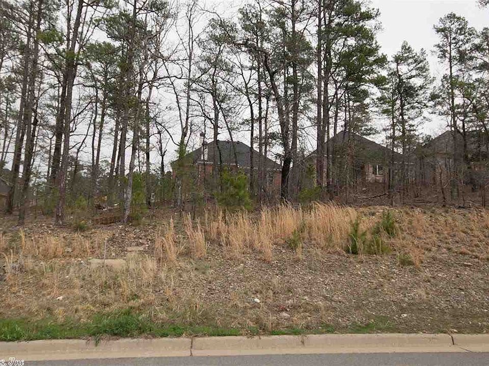1st image of 85 Tournay Cir