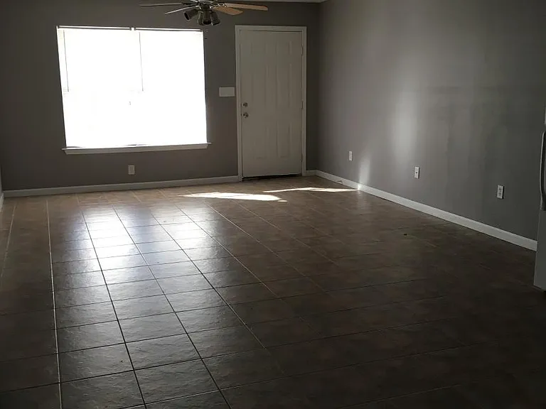 43159 Remington Dr #43159 — Photo 12