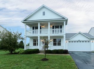 227 Bluegrass Pkwy, Oswego, IL 60543