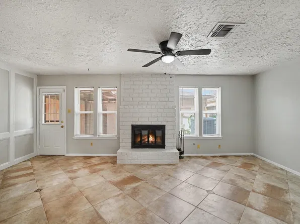 44 Chapparal Ct, Missouri City, TX 77459