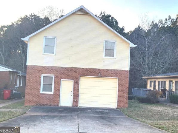 2822 Briar Hill Ln SE, Conyers, GA 30013