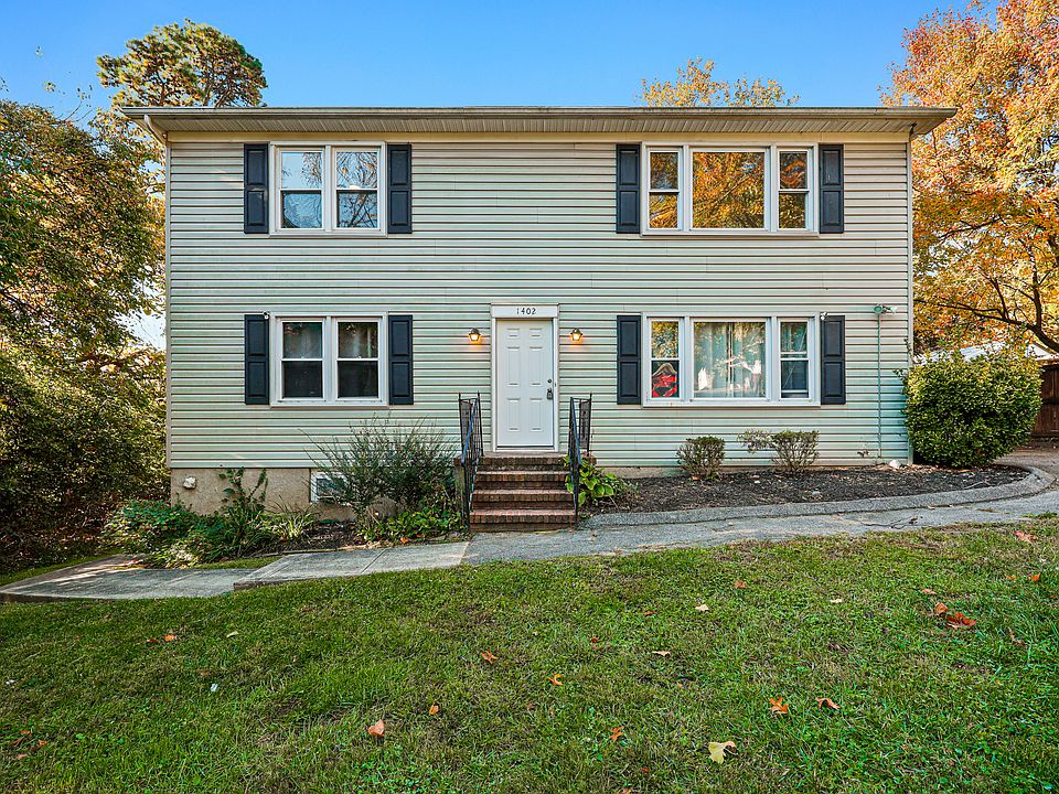 Front Door, direct, private entry to unit