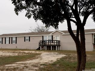 18707 County Road 5736, Castroville, TX 78009