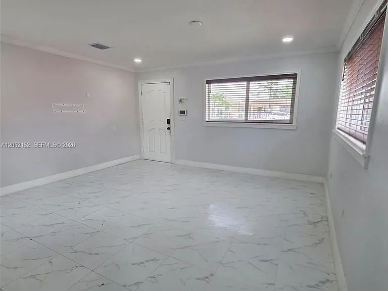 11911 SW 185th St — Photo 14