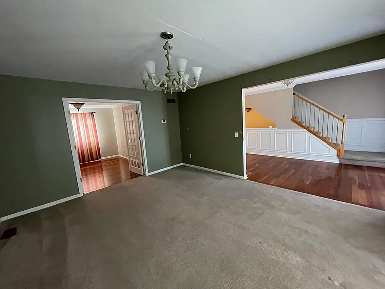 162 Easton Dr — Photo 10