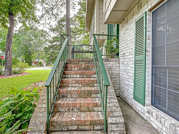 4th image of 3203 Village Park Dr