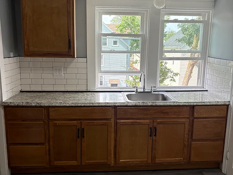 28 Amey St #3 — Photo 1